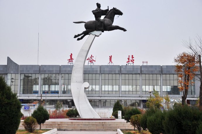 深圳到嘉峪關(guān)貨運公司(當天派送）